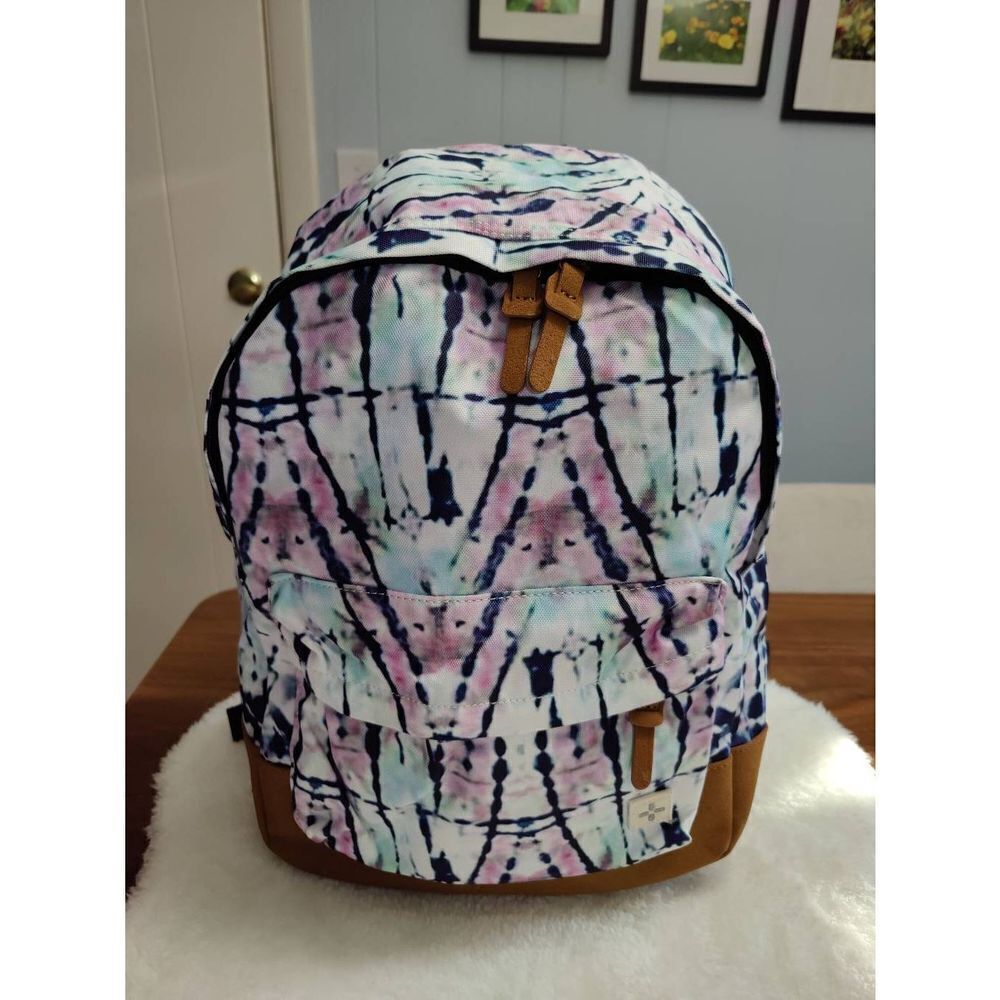 Sun + Stone Medium Backpack